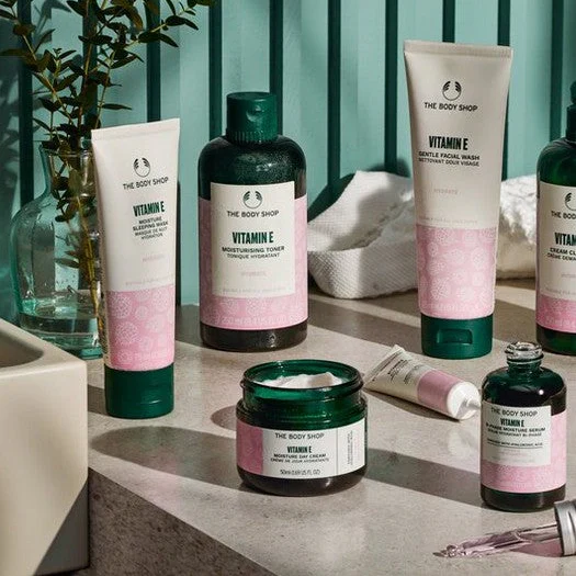 Vitamin E Cream Cleanser - Image 6